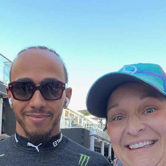 Meet your Posher, Kate - Picture 8 of 9